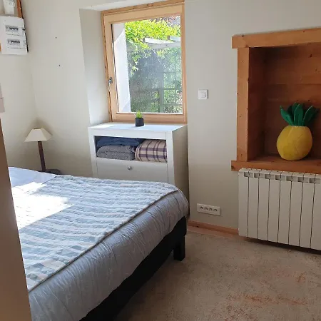 Le Du Biot Apartment *